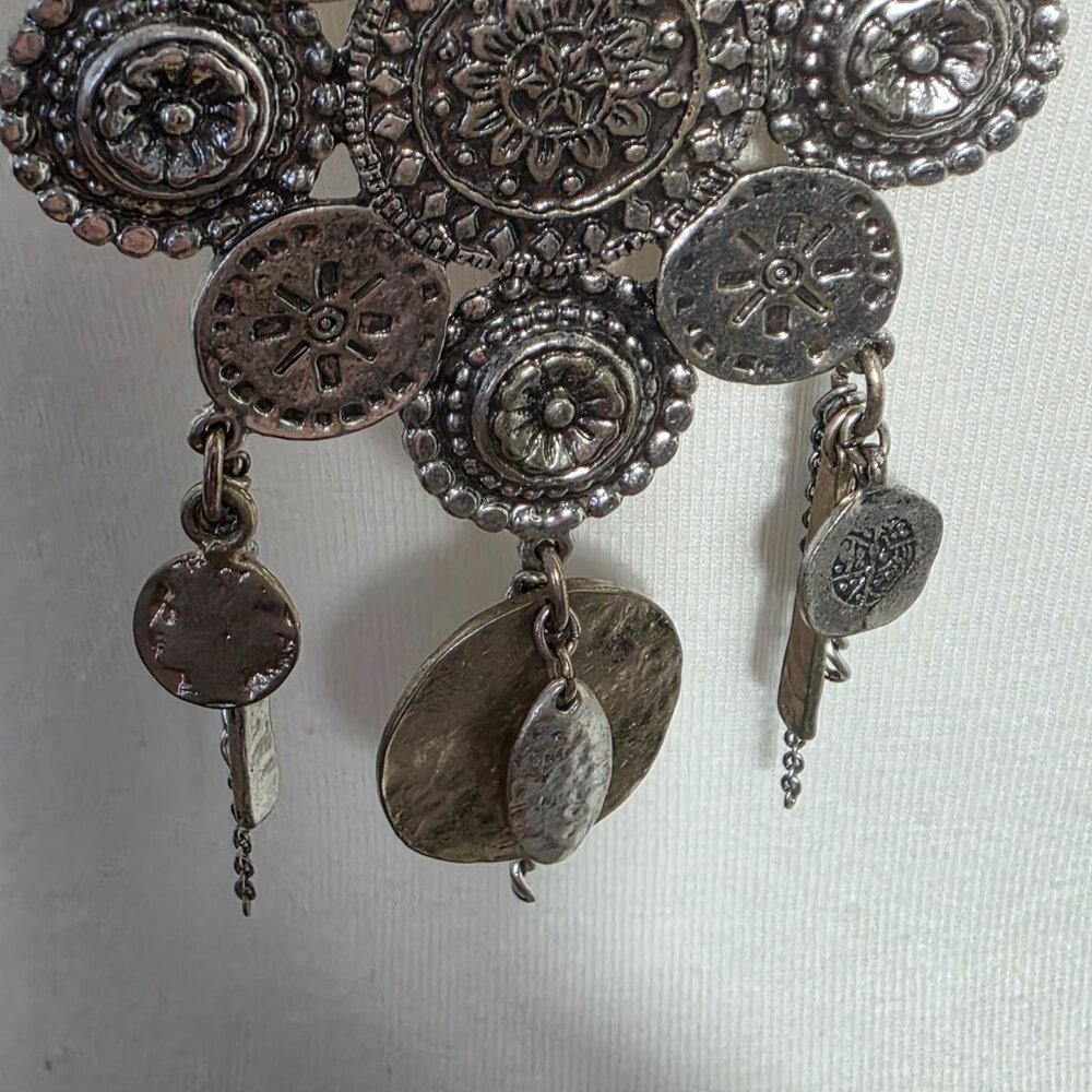 Chico's Etched Silvertone Medallion Pendant Necklace Mexican Inspired Boho - Picture 6 of 14